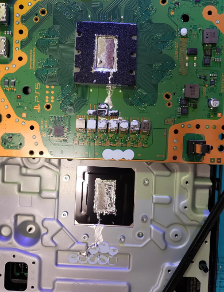 Changement Métal liquide PS5